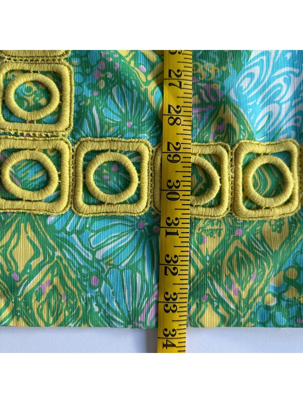 Lilly Pulitzer Mila Sun Dance Print Yellow Lace Panel Shift Dress sz 8 - Picture 6 of 8